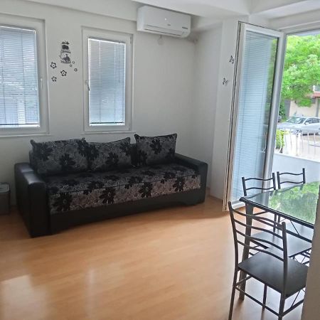 Tatjana'S Apartments โอครีด ภายนอก รูปภาพ